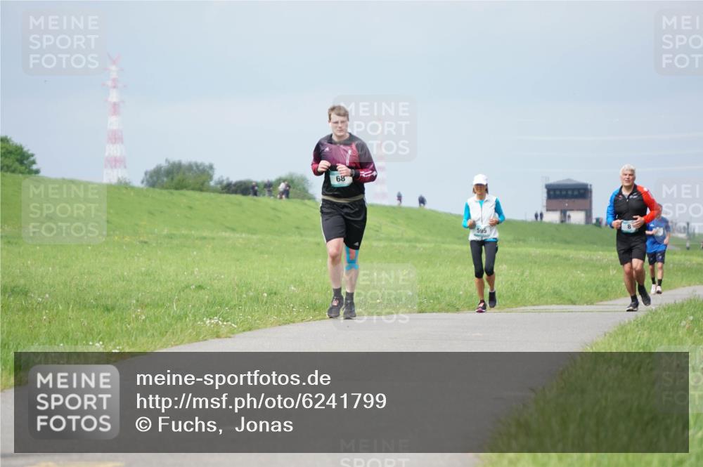 05.05.2024 - 7. Wedeler Halbmarathon Fuchs,  Jonas http://msf.ph/oto/6241799 05.05.2024 12:00:57 Laufen 68, 595, 8 meine-sportfotos.de