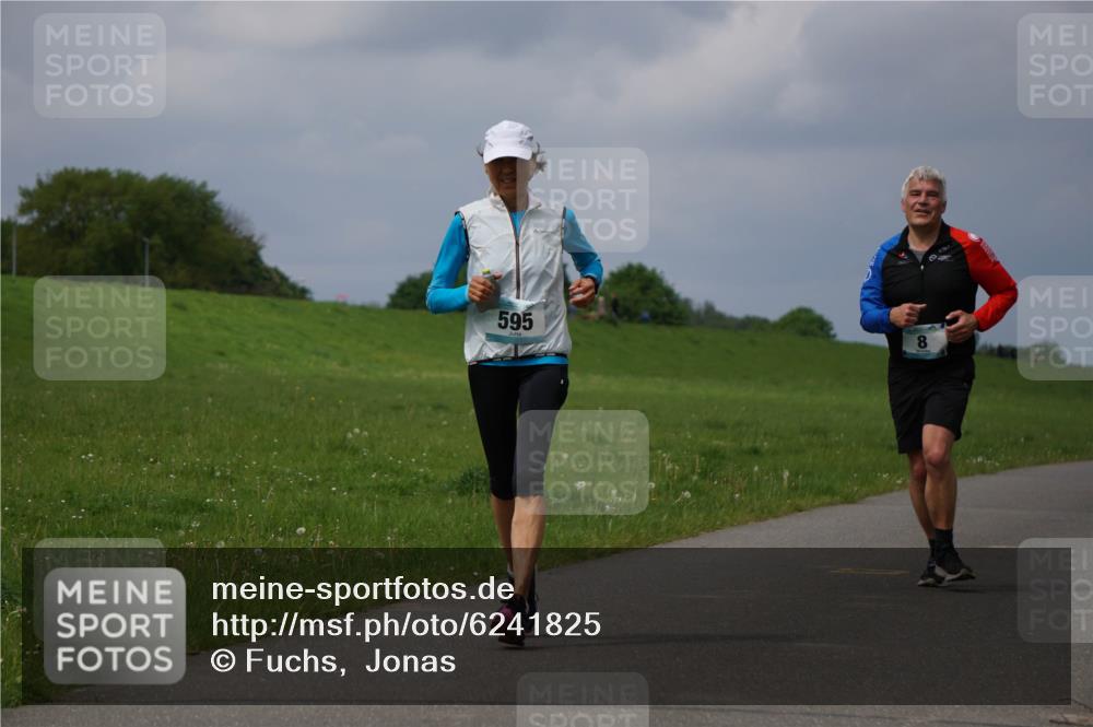 05.05.2024 - 7. Wedeler Halbmarathon Fuchs,  Jonas http://msf.ph/oto/6241825 05.05.2024 12:01:17 Laufen 595, 8 meine-sportfotos.de