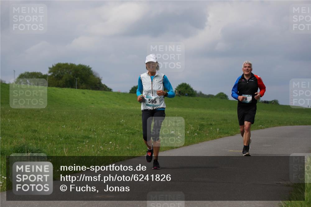 05.05.2024 - 7. Wedeler Halbmarathon Fuchs,  Jonas http://msf.ph/oto/6241826 05.05.2024 12:01:18 Laufen 595, 8 meine-sportfotos.de