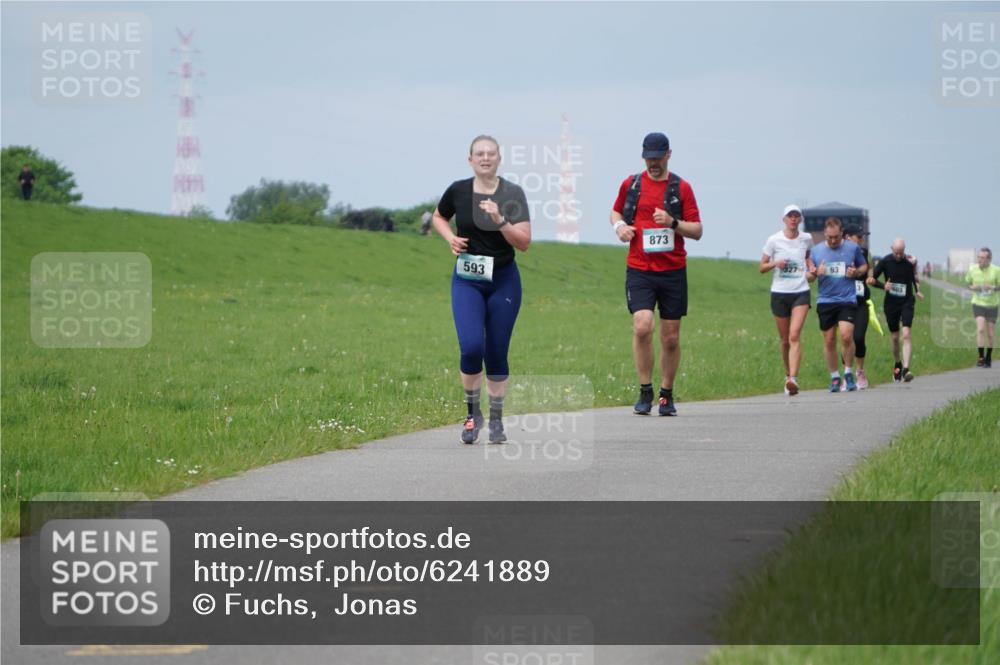 05.05.2024 - 7. Wedeler Halbmarathon Fuchs,  Jonas http://msf.ph/oto/6241889 05.05.2024 12:02:04 Laufen 593, 873, 327, 93 meine-sportfotos.de