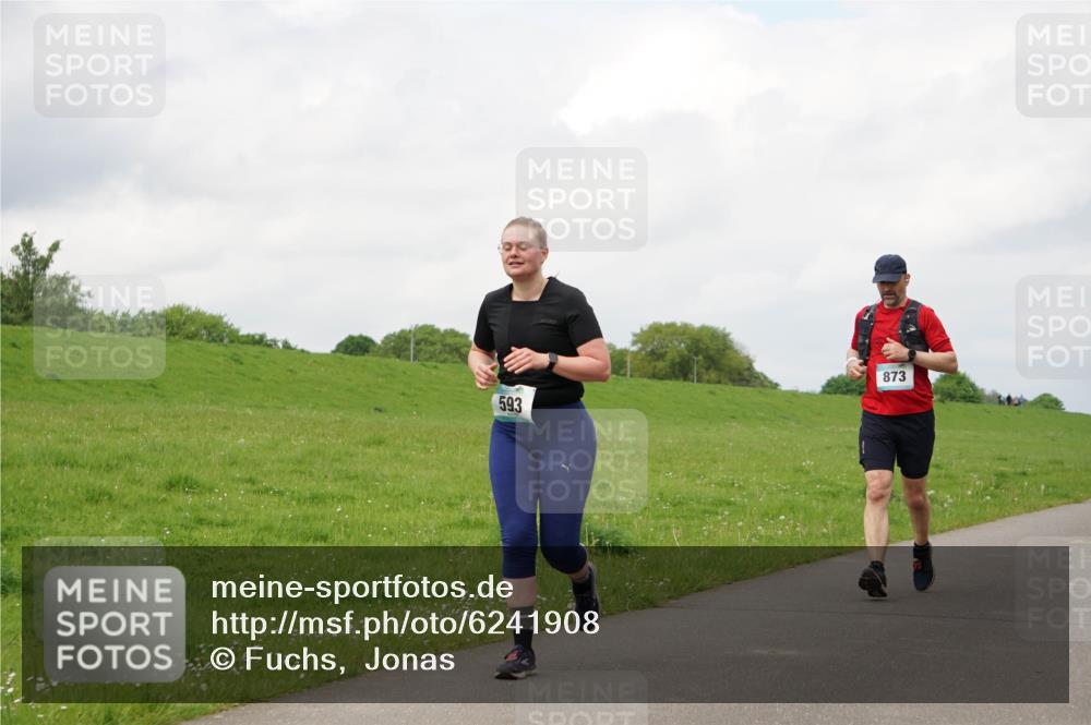 05.05.2024 - 7. Wedeler Halbmarathon Fuchs,  Jonas http://msf.ph/oto/6241908 05.05.2024 12:02:19 Laufen 593, 873 meine-sportfotos.de