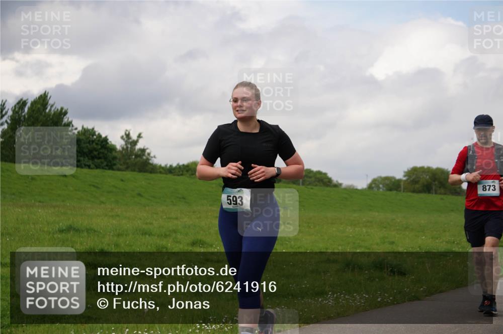 05.05.2024 - 7. Wedeler Halbmarathon Fuchs,  Jonas http://msf.ph/oto/6241916 05.05.2024 12:02:20 Laufen 593, 873 meine-sportfotos.de