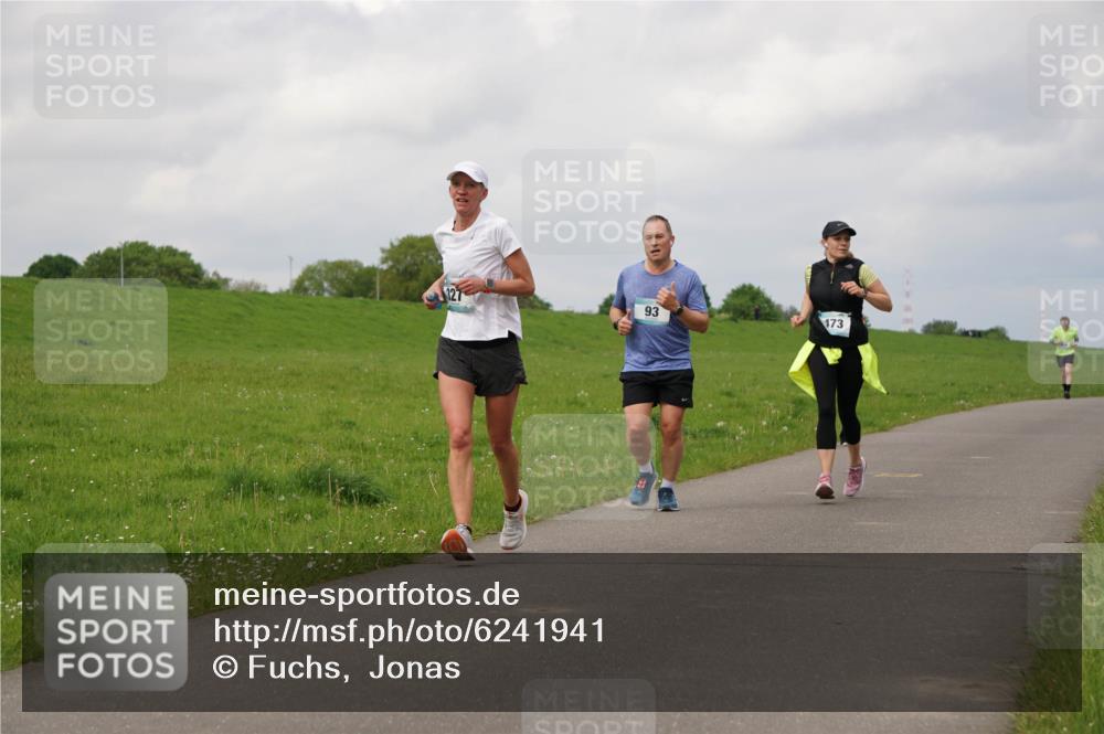 05.05.2024 - 7. Wedeler Halbmarathon Fuchs,  Jonas http://msf.ph/oto/6241941 05.05.2024 12:02:31 Laufen 93, 173 meine-sportfotos.de