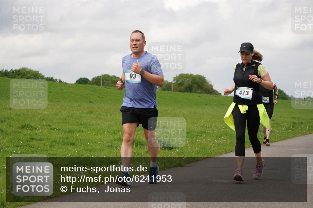 05.05.2024 - 7. Wedeler Halbmarathon Fuchs,  Jonas http://msf.ph/oto/6241953 05.05.2024 12:02:33 Laufen 93, 473, 603 meine-sportfotos.de