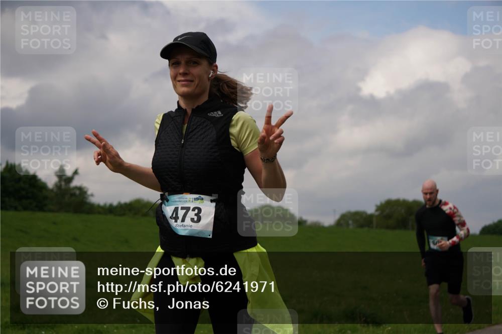 05.05.2024 - 7. Wedeler Halbmarathon Fuchs,  Jonas http://msf.ph/oto/6241971 05.05.2024 12:02:36 Laufen 473 meine-sportfotos.de