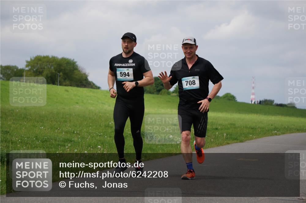 05.05.2024 - 7. Wedeler Halbmarathon Fuchs,  Jonas http://msf.ph/oto/6242208 05.05.2024 12:03:51 Laufen 594, 708 meine-sportfotos.de