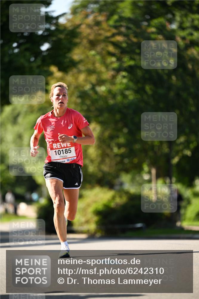 08.06.2024 - REWE Women's Run Dr. Thomas Lammeyer http://msf.ph/oto/6242310 09.06.2024 09:12:51 Laufen 10185 meine-sportfotos.de