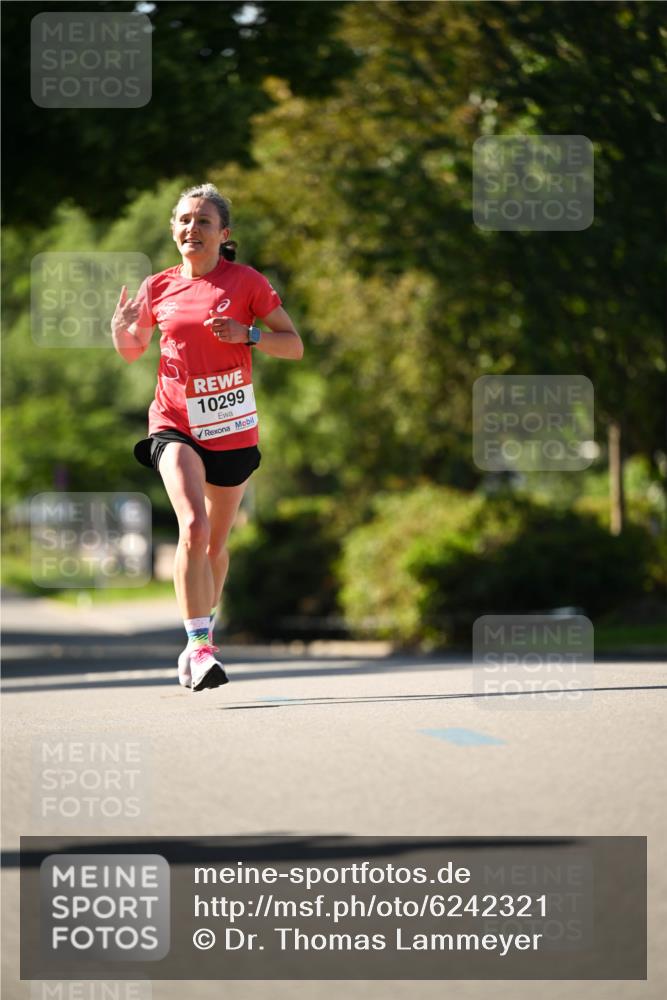 08.06.2024 - REWE Women's Run Dr. Thomas Lammeyer http://msf.ph/oto/6242321 09.06.2024 09:13:02 Laufen 10299 meine-sportfotos.de