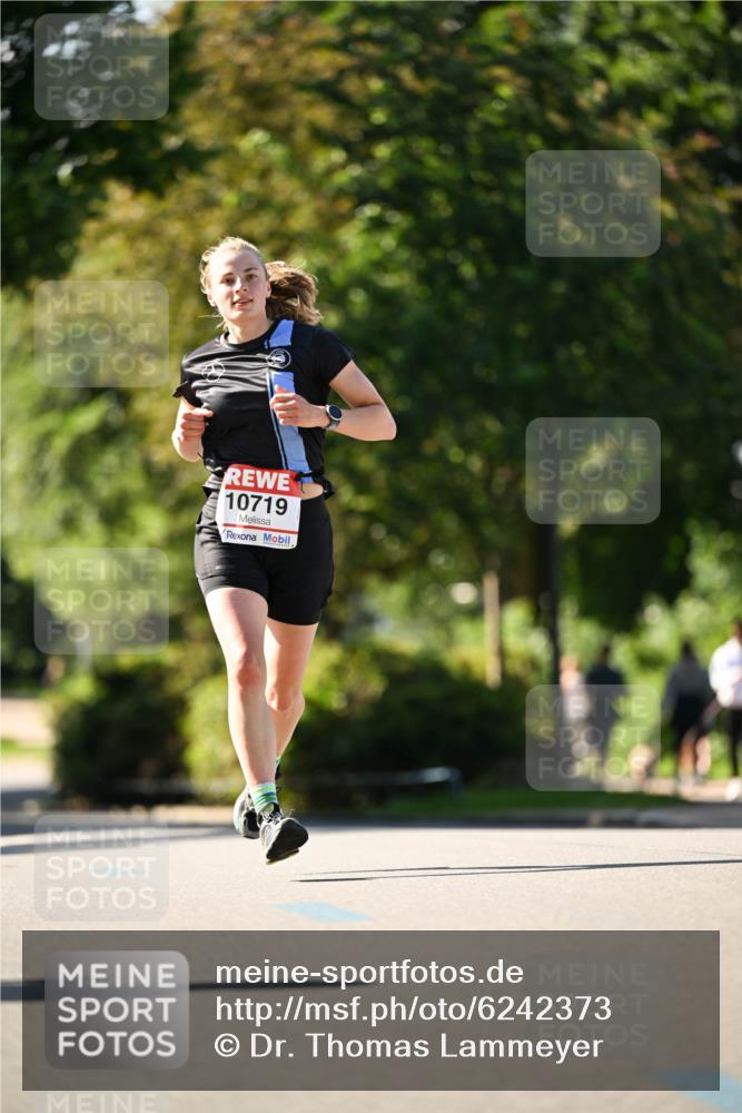08.06.2024 - REWE Women's Run Dr. Thomas Lammeyer http://msf.ph/oto/6242373 09.06.2024 09:13:54 Laufen 10719 meine-sportfotos.de