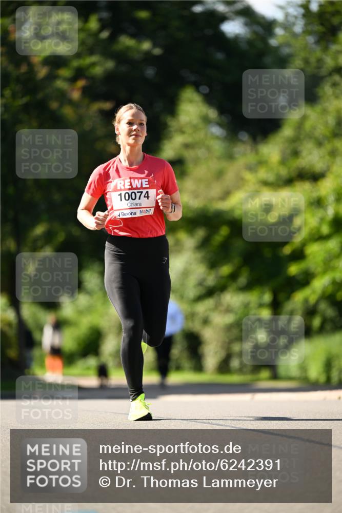 08.06.2024 - REWE Women's Run Dr. Thomas Lammeyer http://msf.ph/oto/6242391 09.06.2024 09:14:03 Laufen 10074, 7 meine-sportfotos.de