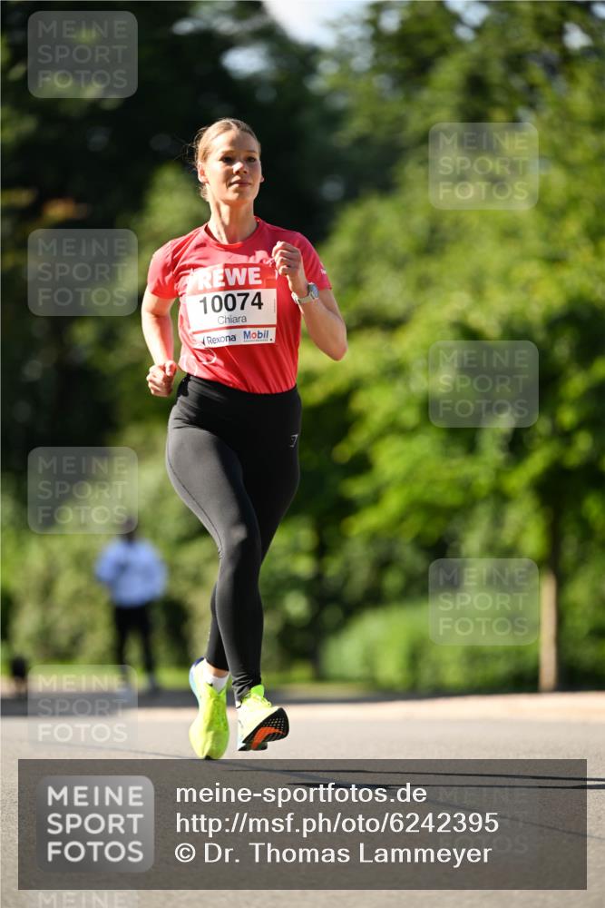 08.06.2024 - REWE Women's Run Dr. Thomas Lammeyer http://msf.ph/oto/6242395 09.06.2024 09:14:04 Laufen 10074 meine-sportfotos.de