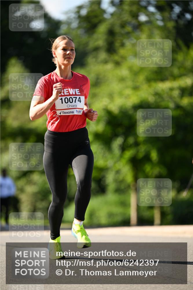 08.06.2024 - REWE Women's Run Dr. Thomas Lammeyer http://msf.ph/oto/6242397 09.06.2024 09:14:04 Laufen 10074 meine-sportfotos.de