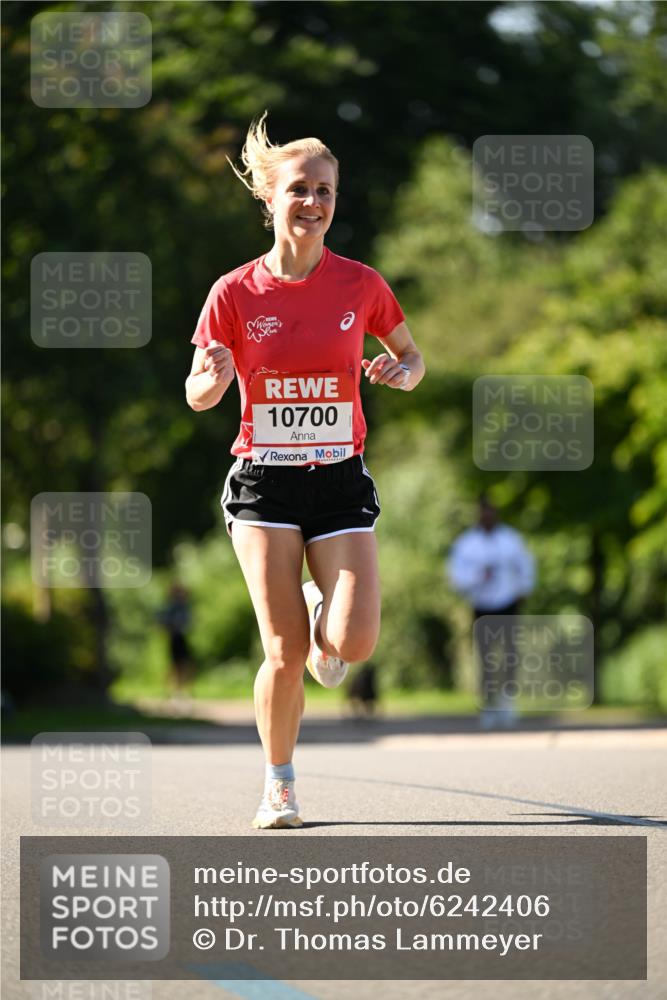 08.06.2024 - REWE Women's Run Dr. Thomas Lammeyer http://msf.ph/oto/6242406 09.06.2024 09:14:07 Laufen 10700 meine-sportfotos.de