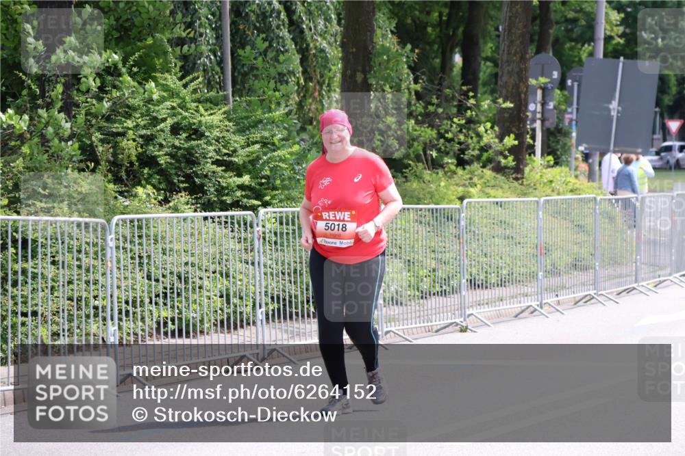 08.06.2024 - REWE Women's Run Strokosch-Dieckow http://msf.ph/oto/6264152 09.06.2024 11:07:53 Laufen 5018 meine-sportfotos.de