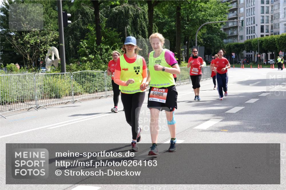 08.06.2024 - REWE Women's Run Strokosch-Dieckow http://msf.ph/oto/6264163 09.06.2024 11:08:03 Laufen 5491, 5168 meine-sportfotos.de