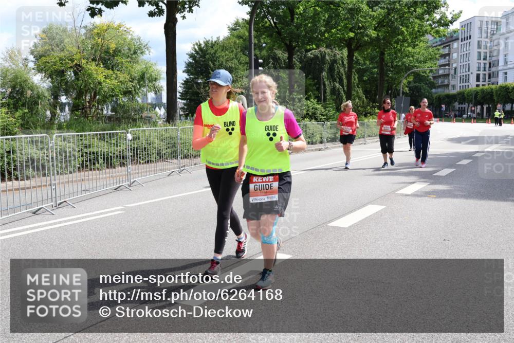 08.06.2024 - REWE Women's Run Strokosch-Dieckow http://msf.ph/oto/6264168 09.06.2024 11:08:04 Laufen 5168 meine-sportfotos.de