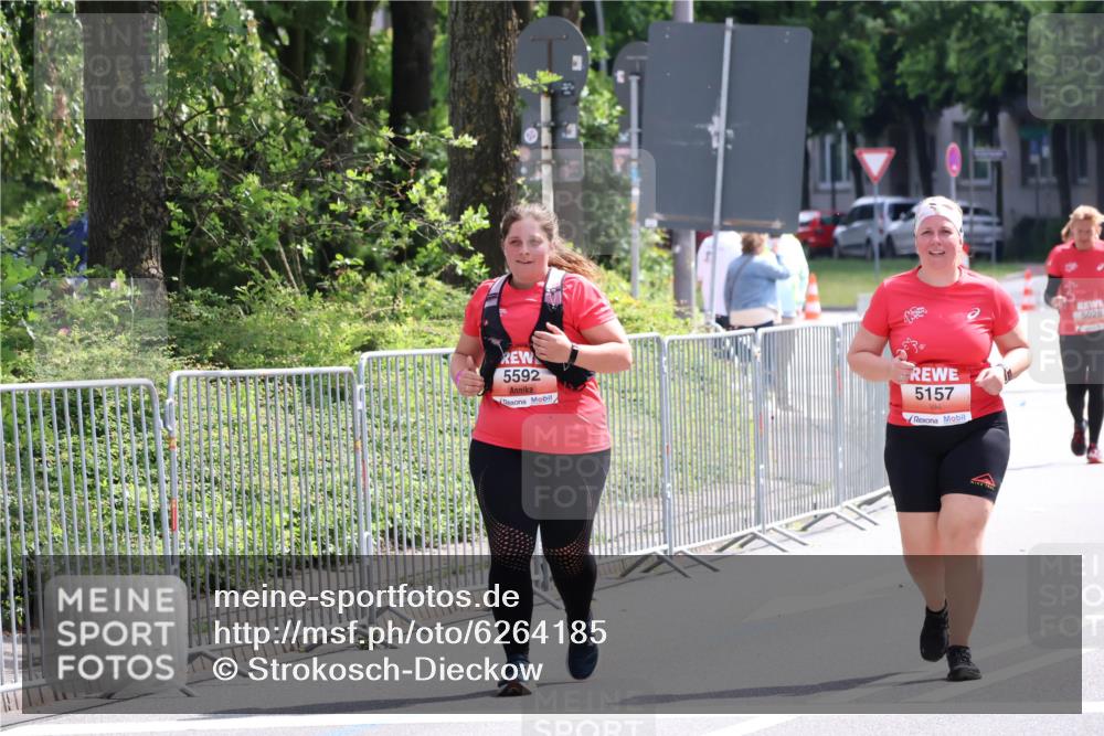 08.06.2024 - REWE Women's Run Strokosch-Dieckow http://msf.ph/oto/6264185 09.06.2024 11:08:25 Laufen 5592, 5157, 5028 meine-sportfotos.de