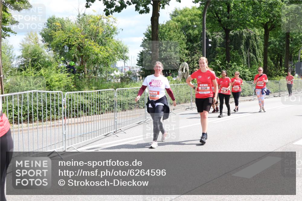 08.06.2024 - REWE Women's Run Strokosch-Dieckow http://msf.ph/oto/6264596 09.06.2024 11:03:47 Laufen 5139, 5392, 5307, 122 meine-sportfotos.de