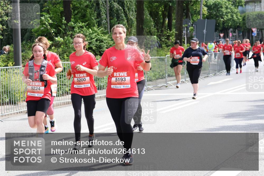 08.06.2024 - REWE Women's Run Strokosch-Dieckow http://msf.ph/oto/6264613 09.06.2024 11:03:55 Laufen 5224, 5200, 5193, 5094 meine-sportfotos.de