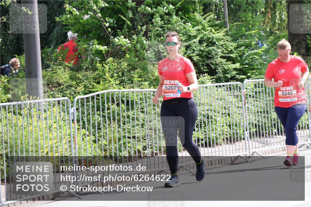 08.06.2024 - REWE Women's Run Strokosch-Dieckow http://msf.ph/oto/6264622 09.06.2024 11:04:04 Laufen 5207, 5245 meine-sportfotos.de