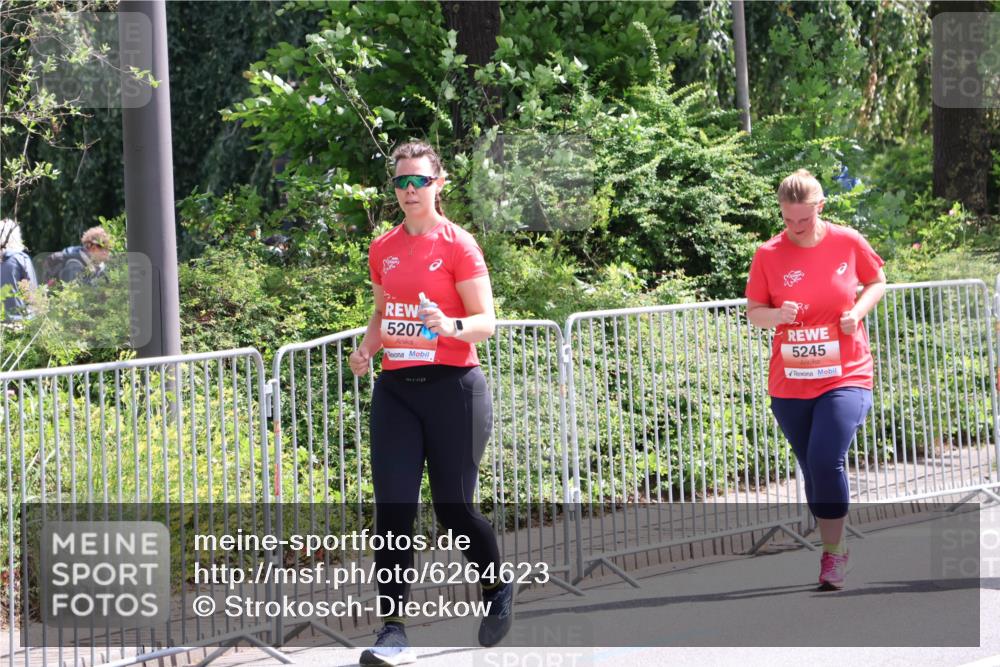 08.06.2024 - REWE Women's Run Strokosch-Dieckow http://msf.ph/oto/6264623 09.06.2024 11:04:05 Laufen 5207, 5245 meine-sportfotos.de
