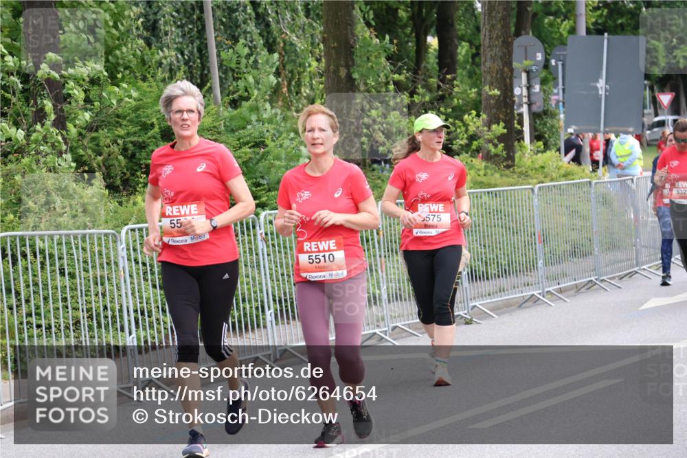 08.06.2024 - REWE Women's Run Strokosch-Dieckow http://msf.ph/oto/6264654 09.06.2024 11:04:28 Laufen 55, 5510, 575, 532 meine-sportfotos.de