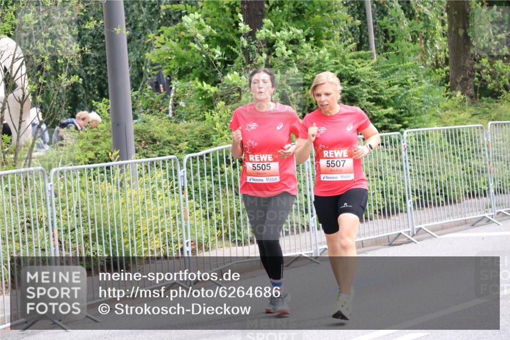 08.06.2024 - REWE Women's Run Strokosch-Dieckow http://msf.ph/oto/6264686 09.06.2024 11:04:57 Laufen 5505, 5507 meine-sportfotos.de