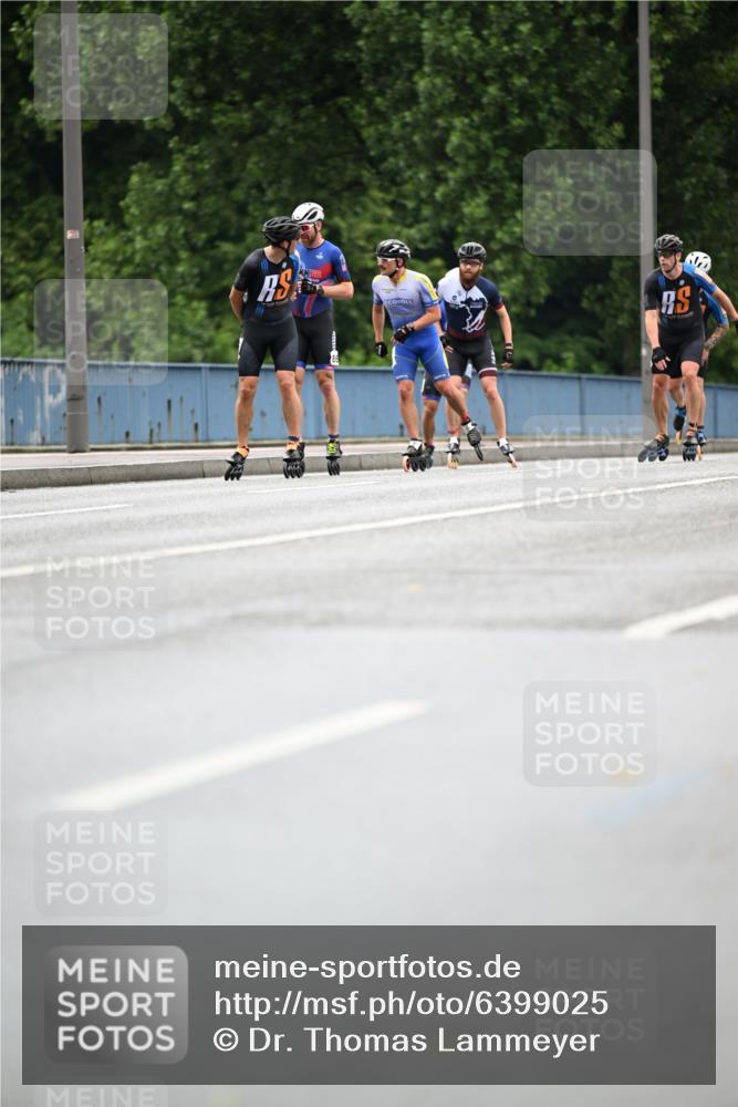 30.06.2024 - hella hamburg halbmarathon Dr. Thomas Lammeyer http://msf.ph/oto/6399025 30.06.2024 08:51:43 Kennedybrücke  meine-sportfotos.de