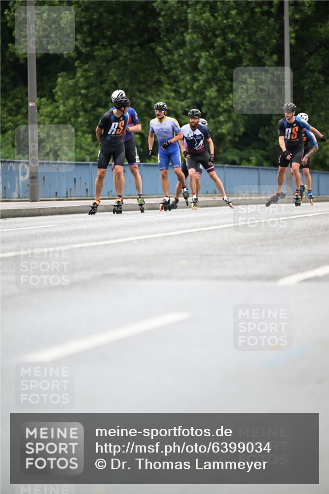 30.06.2024 - hella hamburg halbmarathon Dr. Thomas Lammeyer http://msf.ph/oto/6399034 30.06.2024 08:51:43 Kennedybrücke  meine-sportfotos.de