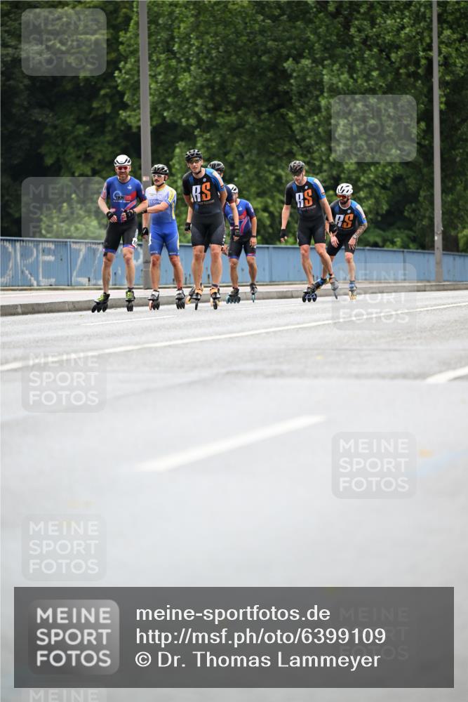 30.06.2024 - hella hamburg halbmarathon Dr. Thomas Lammeyer http://msf.ph/oto/6399109 30.06.2024 08:51:44 Kennedybrücke  meine-sportfotos.de