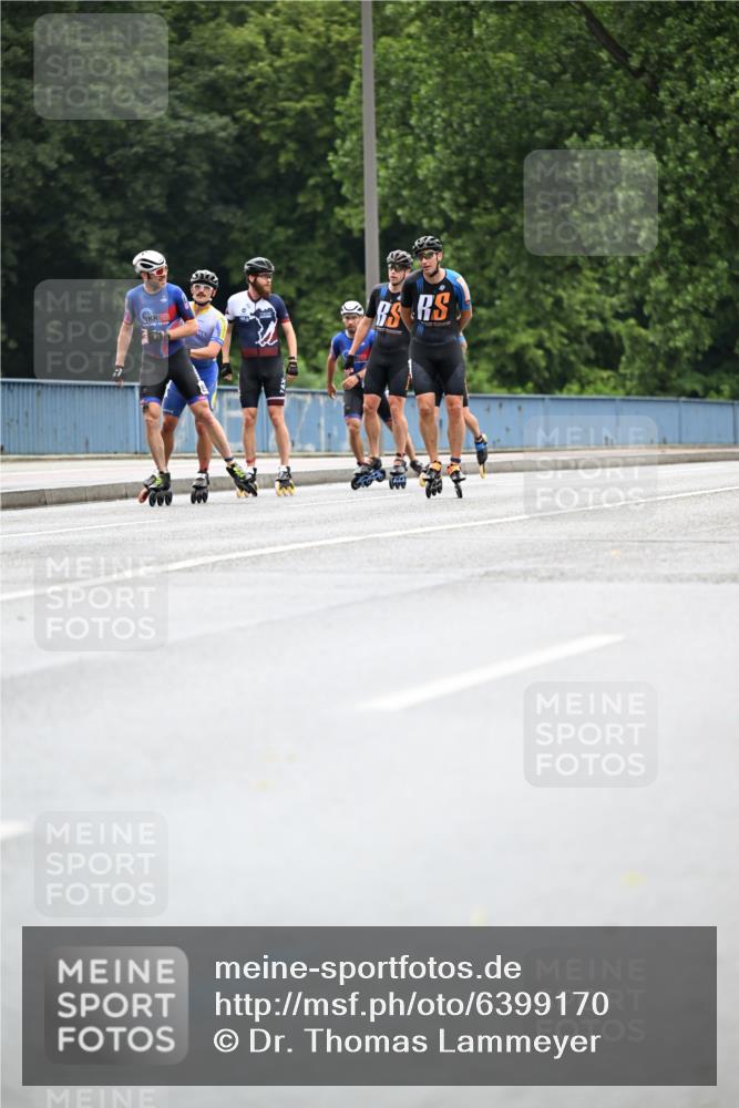 30.06.2024 - hella hamburg halbmarathon Dr. Thomas Lammeyer http://msf.ph/oto/6399170 30.06.2024 08:51:45 Kennedybrücke  meine-sportfotos.de