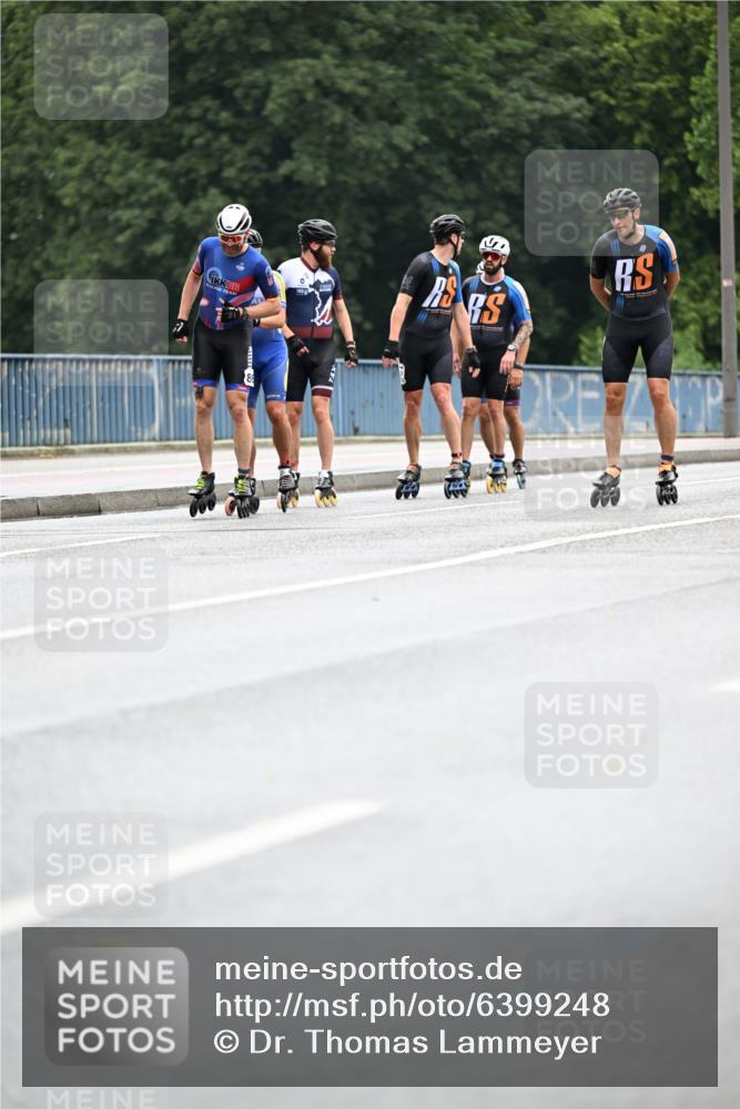 30.06.2024 - hella hamburg halbmarathon Dr. Thomas Lammeyer http://msf.ph/oto/6399248 30.06.2024 08:51:46 Kennedybrücke  meine-sportfotos.de