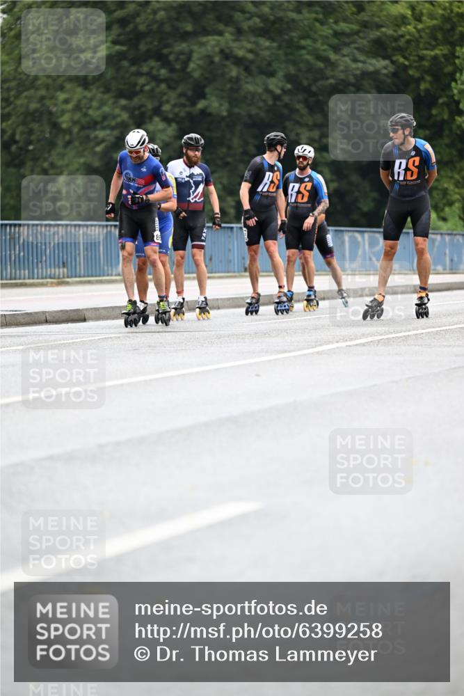 30.06.2024 - hella hamburg halbmarathon Dr. Thomas Lammeyer http://msf.ph/oto/6399258 30.06.2024 08:51:46 Kennedybrücke  meine-sportfotos.de