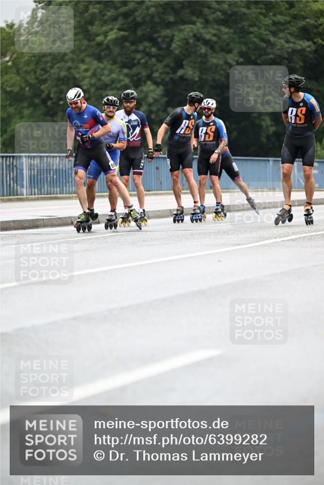 30.06.2024 - hella hamburg halbmarathon Dr. Thomas Lammeyer http://msf.ph/oto/6399282 30.06.2024 08:51:47 Kennedybrücke  meine-sportfotos.de