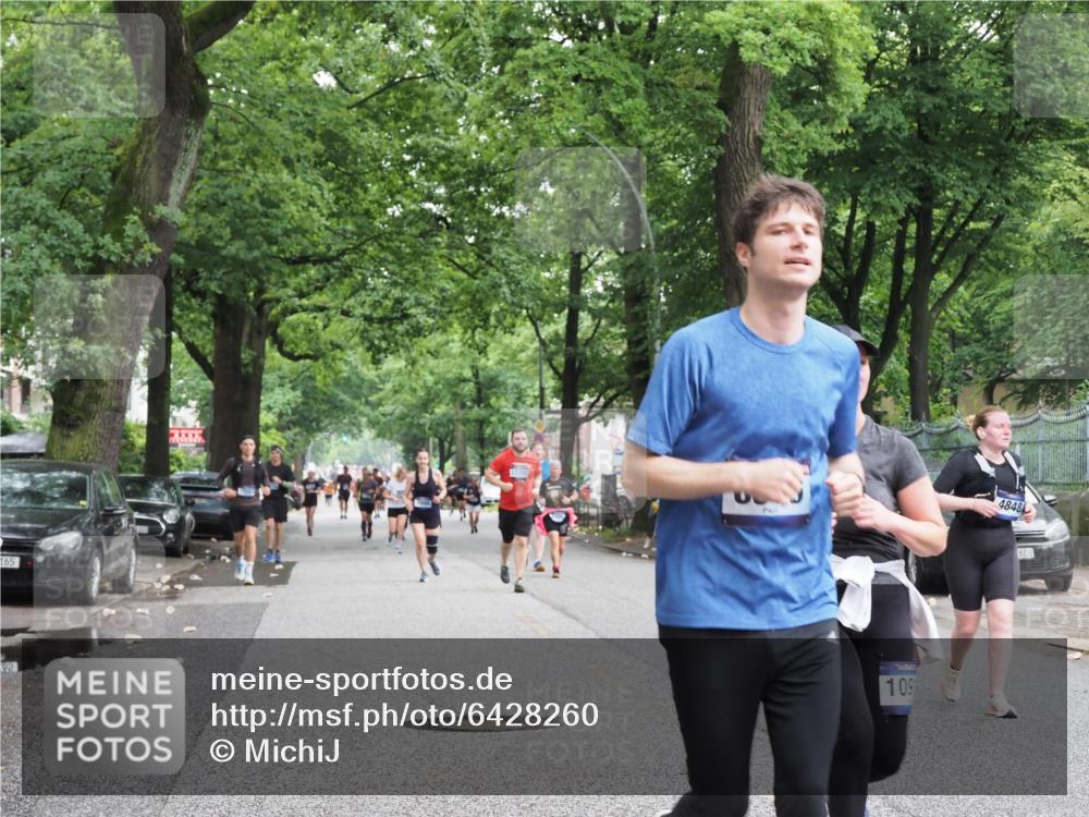 30.06.2024 - hella hamburg halbmarathon MichiJ http://msf.ph/oto/6428260 30.06.2024 11:45:11 Laufen KM 15 2283, 2801, 2840, 4848, 6516, 9595, 10912, 11292, 12285, 12392, 12447, 12450, 12508 meine-sportfotos.de