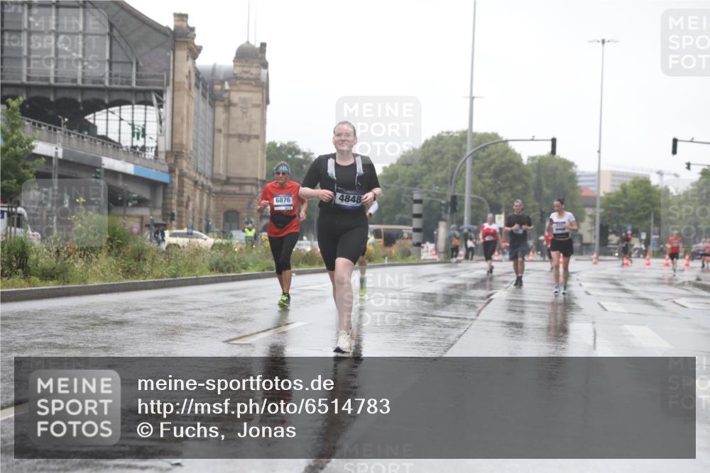 30.06.2024 - hella hamburg halbmarathon Fuchs,  Jonas http://msf.ph/oto/6514783 30.06.2024 12:23:58 20KM 1254, 4180, 4672, 5258, 5490, 5644, 5650, 5651, 5652, 6388, 10071, 11792 meine-sportfotos.de