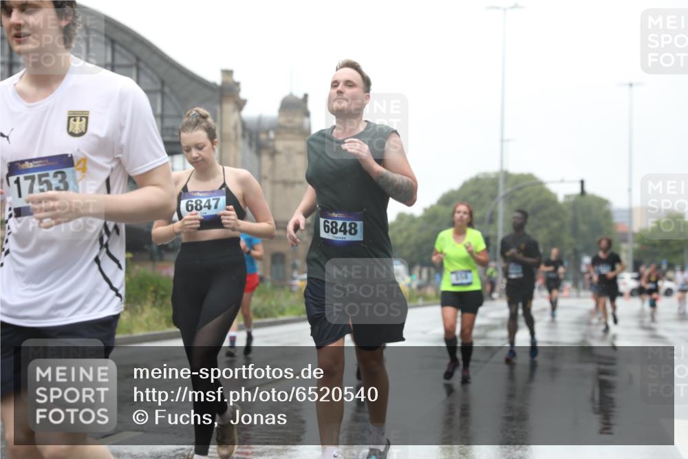 30.06.2024 - hella hamburg halbmarathon Fuchs,  Jonas http://msf.ph/oto/6520540 30.06.2024 12:27:33 20KM 1713, 1753, 1820, 4046, 5566, 9118, 9119, 9351, 10051, 11547 meine-sportfotos.de