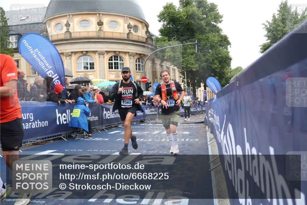 30.06.2024 - hella hamburg halbmarathon Strokosch-Dieckow http://msf.ph/oto/6668225 30.06.2024 11:45:20 Ziel 1174, 1675, 3965, 3966, 4164, 5592, 5669, 5672, 5880, 5948, 5994, 6565, 6916, 7034, 7451, 8185, 8396, 8397, 9553, 10338, 11862, 12168, 12481, 13168, 13328 meine-sportfotos.de