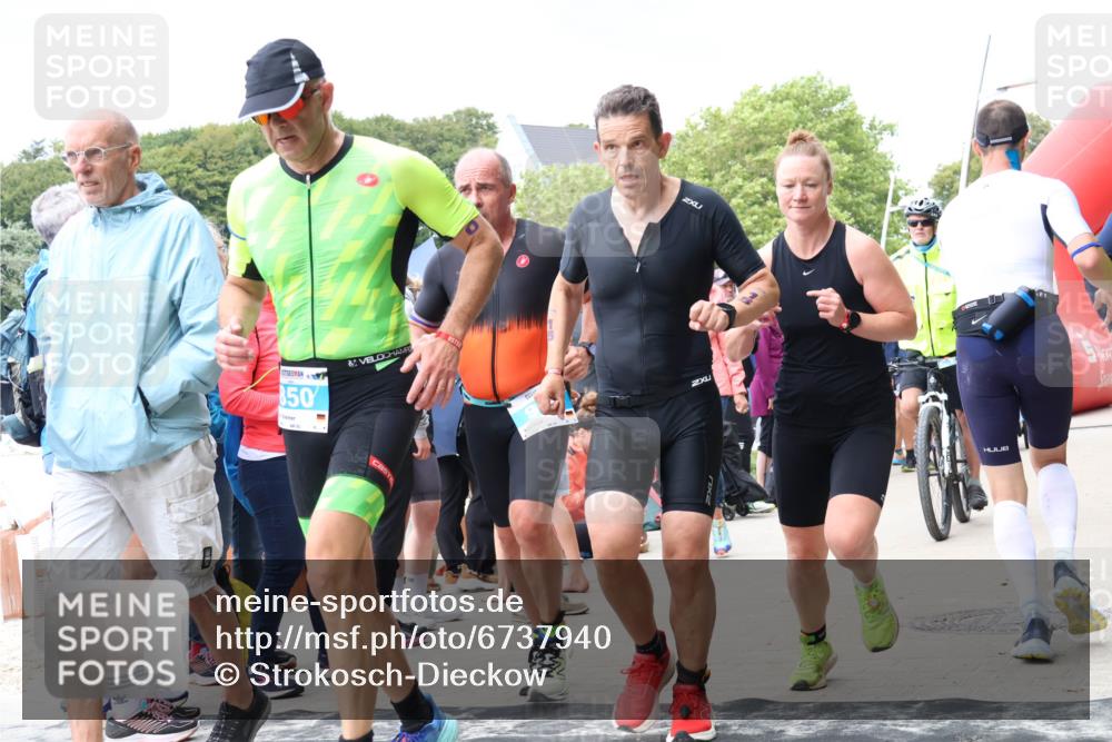 04.08.2024 - OstseeMan Strokosch-Dieckow http://msf.ph/oto/6737940 04.08.2024 15:04:14 Laufen 15, 547, 850, 902, 923, 945, 954, 1130, 1292 meine-sportfotos.de
