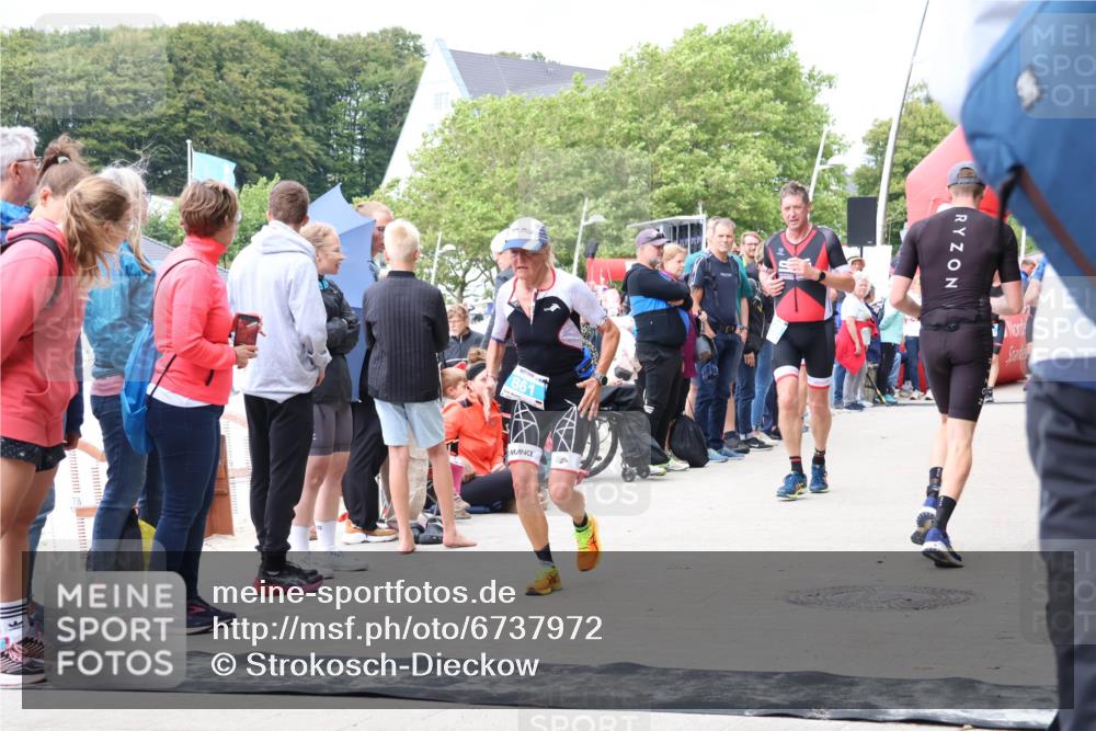 04.08.2024 - OstseeMan Strokosch-Dieckow http://msf.ph/oto/6737972 04.08.2024 15:04:32 Laufen 144, 306, 352, 501, 615, 673, 792, 805, 821, 848, 861 meine-sportfotos.de