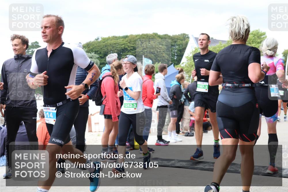 04.08.2024 - OstseeMan Strokosch-Dieckow http://msf.ph/oto/6738105 04.08.2024 15:05:03 Laufen 26, 607, 614, 852, 1167, 1200, 1207, 1252, 1282 meine-sportfotos.de
