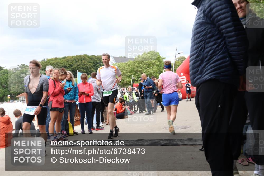 04.08.2024 - OstseeMan Strokosch-Dieckow http://msf.ph/oto/6738473 04.08.2024 15:07:40 Laufen 53, 107, 752, 760, 770, 853, 881, 1177, 1254 meine-sportfotos.de