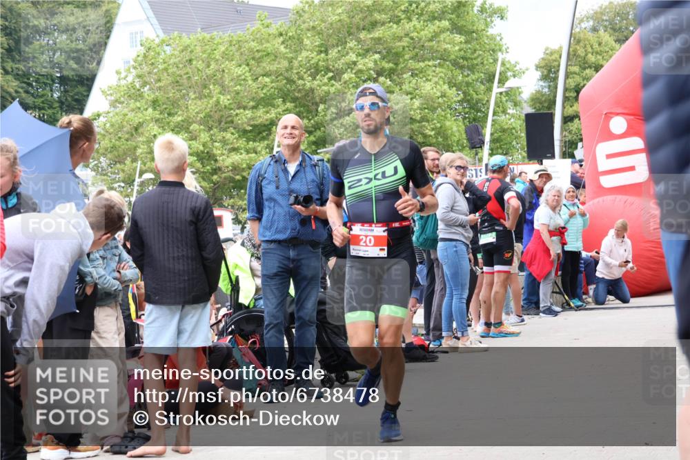 04.08.2024 - OstseeMan Strokosch-Dieckow http://msf.ph/oto/6738478 04.08.2024 15:07:53 Laufen 20, 688, 925, 1277 meine-sportfotos.de