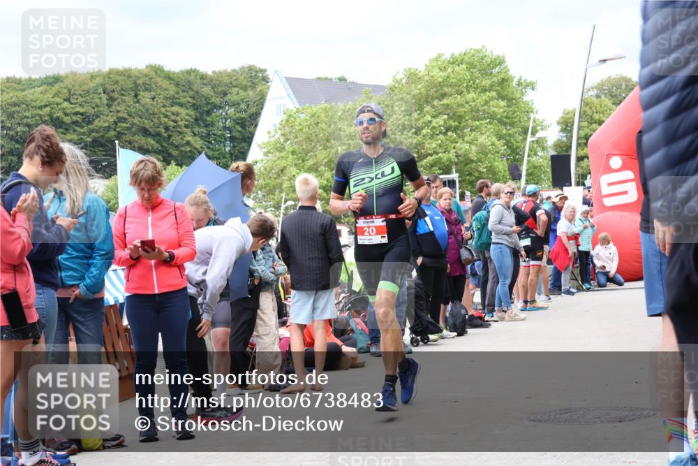 04.08.2024 - OstseeMan Strokosch-Dieckow http://msf.ph/oto/6738483 04.08.2024 15:07:54 Laufen 20, 688, 925, 1277 meine-sportfotos.de