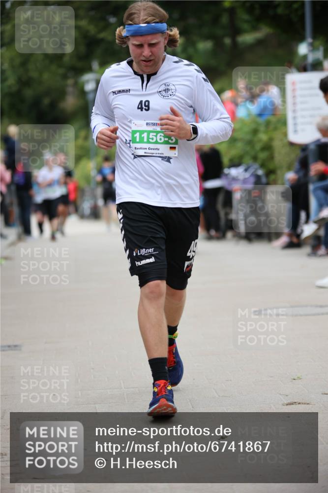 04.08.2024 - OstseeMan H.Heesch http://msf.ph/oto/6741867 04.08.2024 15:04:04 Laufen 144, 501, 1124, 1156, 1167, 1190, 1252 meine-sportfotos.de