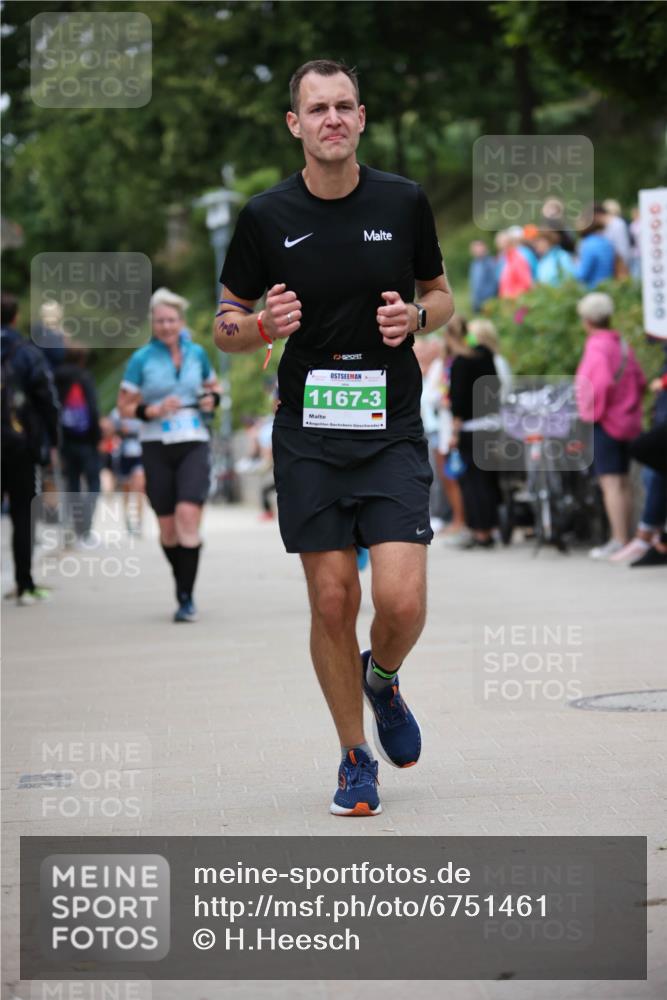 04.08.2024 - OstseeMan H.Heesch http://msf.ph/oto/6751461 04.08.2024 15:04:13 Laufen 614, 928, 930, 1101, 1124, 1156, 1167, 1190, 1200, 1217, 1252 meine-sportfotos.de