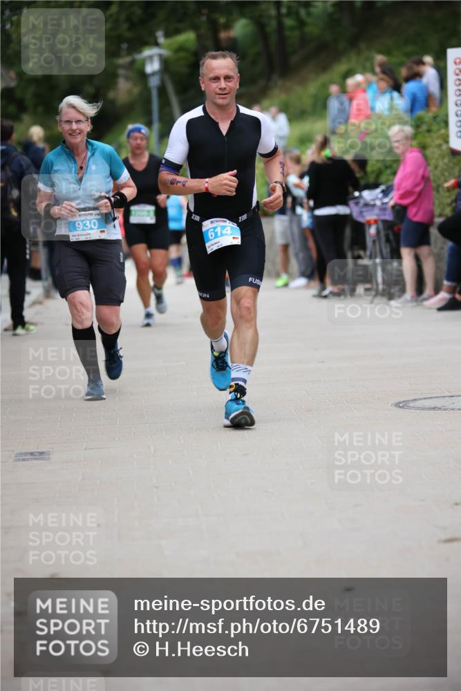 04.08.2024 - OstseeMan H.Heesch http://msf.ph/oto/6751489 04.08.2024 15:04:15 Laufen 300, 614, 928, 930, 1101, 1124, 1167, 1190, 1200, 1217, 1252 meine-sportfotos.de