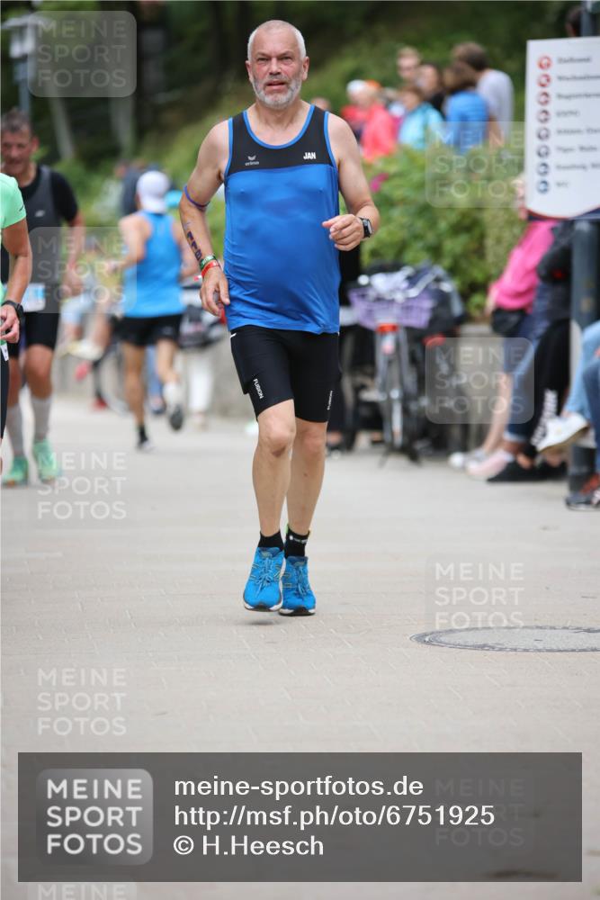 04.08.2024 - OstseeMan H.Heesch http://msf.ph/oto/6751925 04.08.2024 15:04:59 Laufen 451, 685, 805, 902, 924, 927, 962, 1188, 1269 meine-sportfotos.de