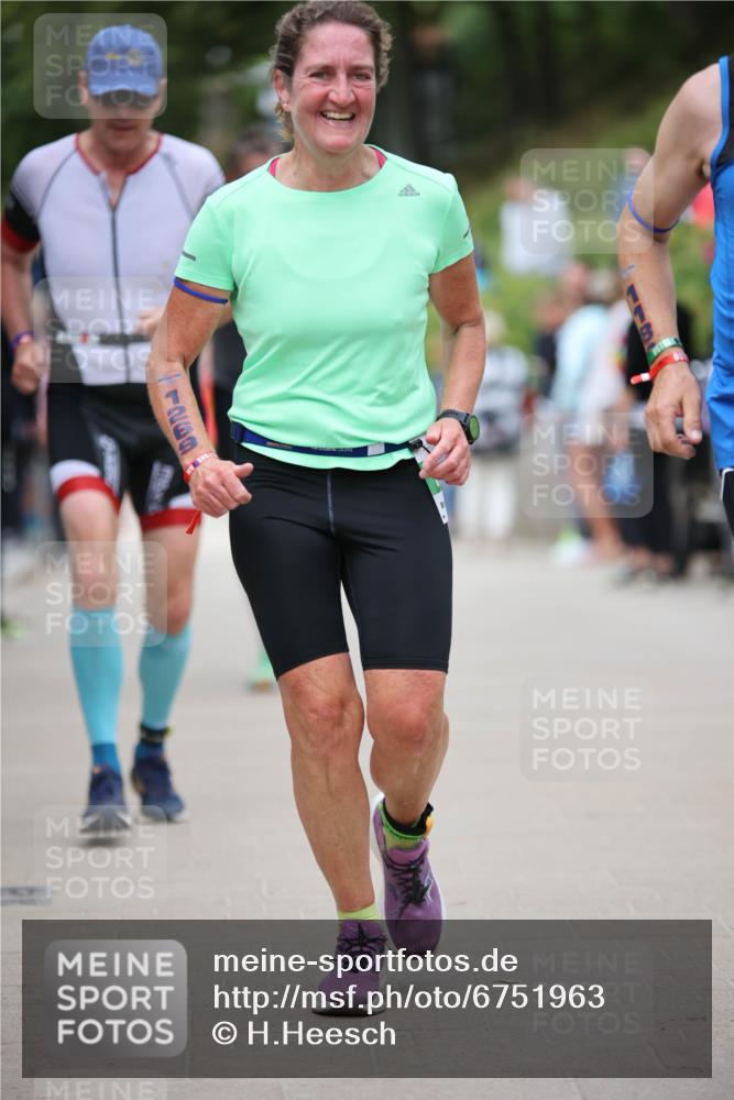 04.08.2024 - OstseeMan H.Heesch http://msf.ph/oto/6751963 04.08.2024 15:05:00 Laufen 30, 135, 451, 685, 805, 902, 924, 927, 962, 1188, 1269 meine-sportfotos.de
