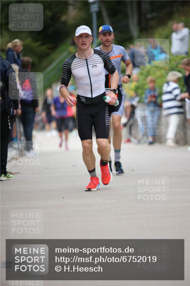 04.08.2024 - OstseeMan H.Heesch http://msf.ph/oto/6752019 04.08.2024 15:05:09 Laufen 30, 135, 792, 805, 924, 962, 1188, 1269 meine-sportfotos.de